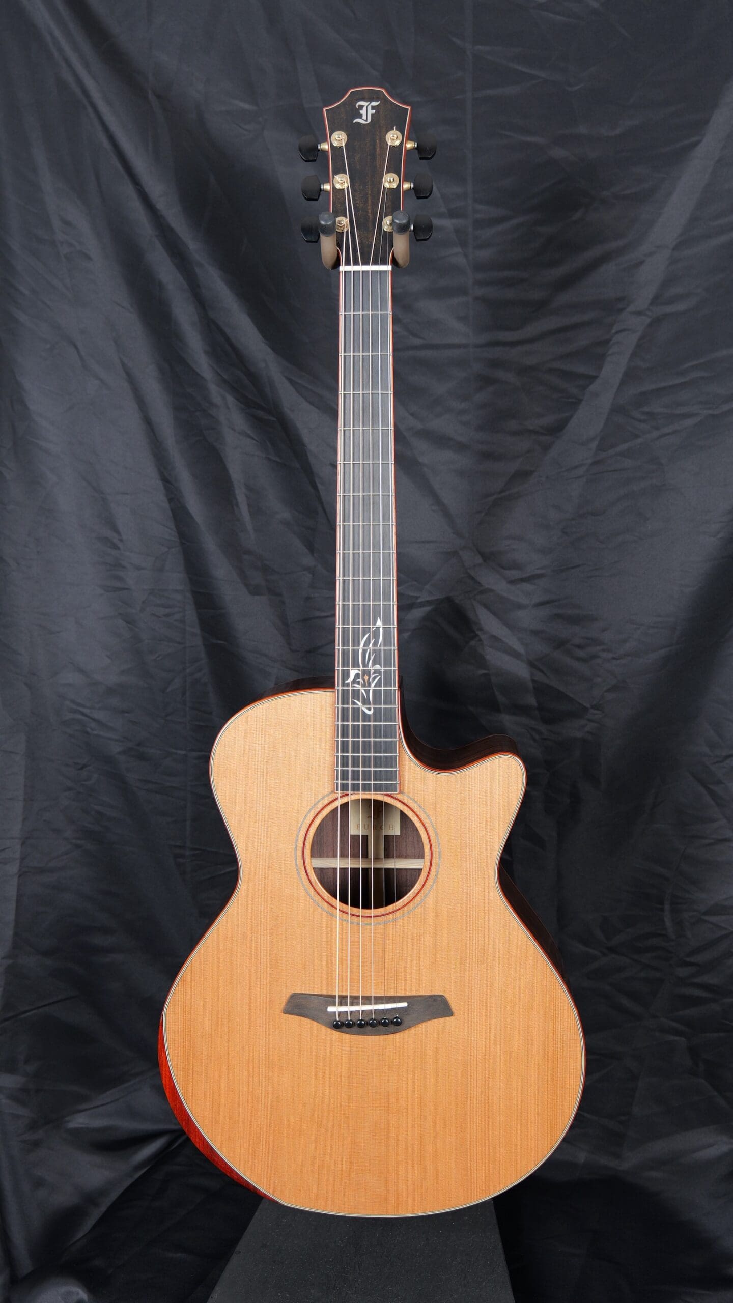 Furch Rainbow Series Custom Gc-CR - Natural | Muddy River Guitars